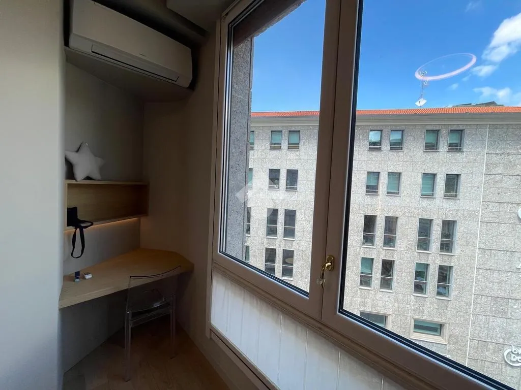 Balcone - Rearranged 2-Bedroom in Central Milan