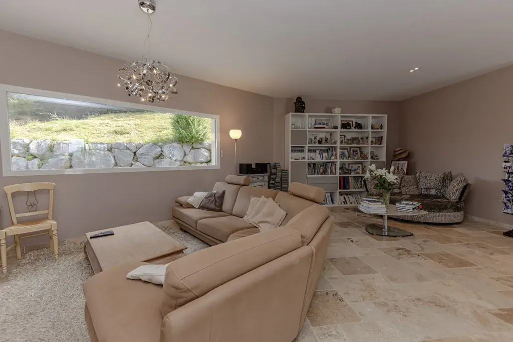 Séjour - Maison Contemporaine avec Piscine au Nord de Pau