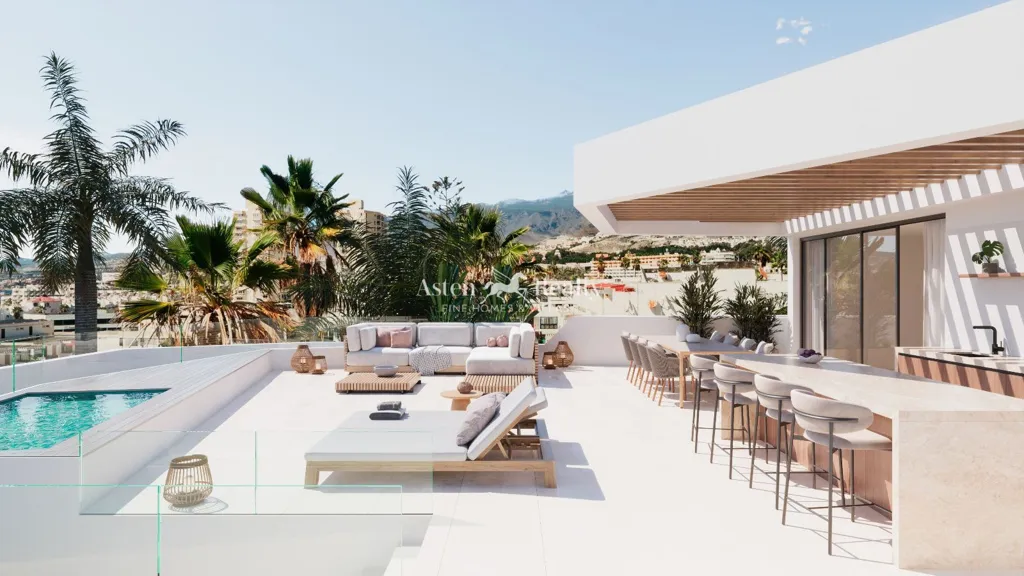 Piscine - Duplex Penthouse with Private Rooftop in Costa Adeje