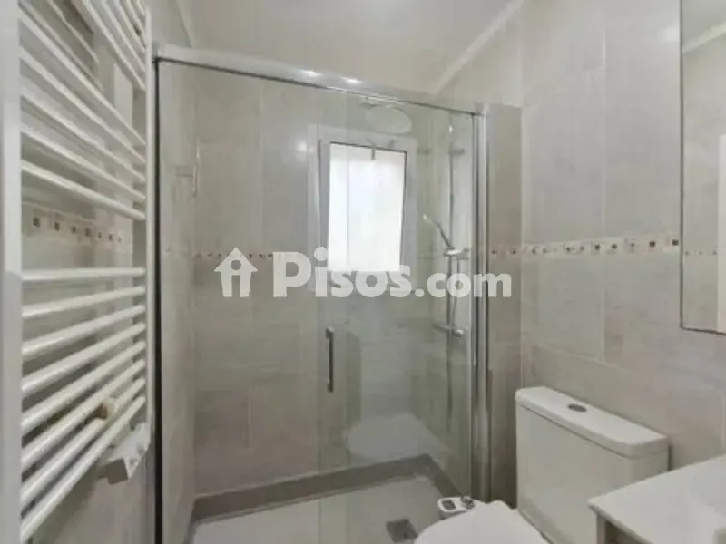 Bagni - Corner Flat with Garden View in Barranco Parra