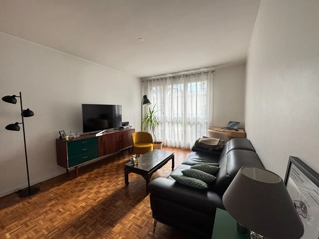Elutuba - Refurbished Flat in Fontenay-sous-Bois