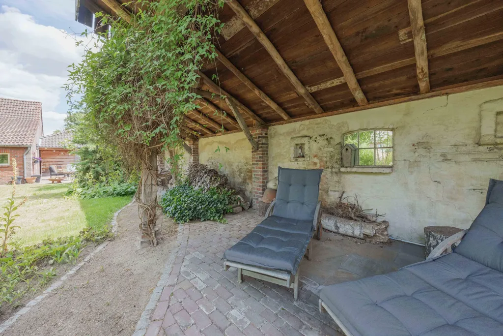 Jardin - Characterful Farmhouse with Pool in America