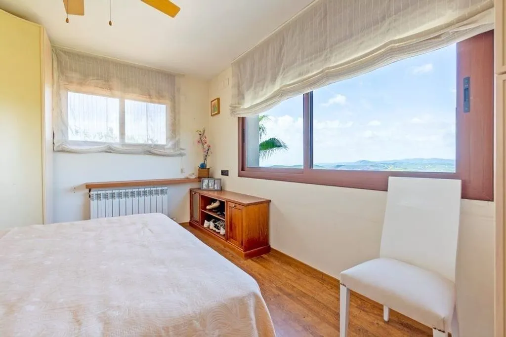Magamistoad - Detached House with Pool in Plana Novella