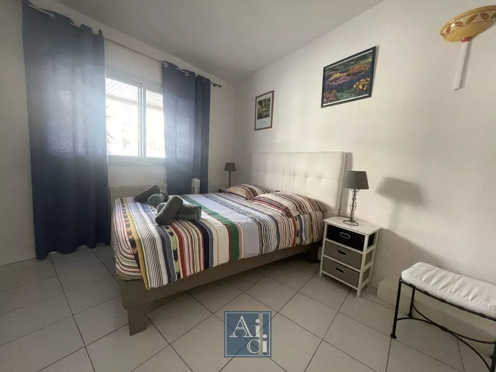 Magamistoad - Spacious 6-Piece Apartment in Cannes