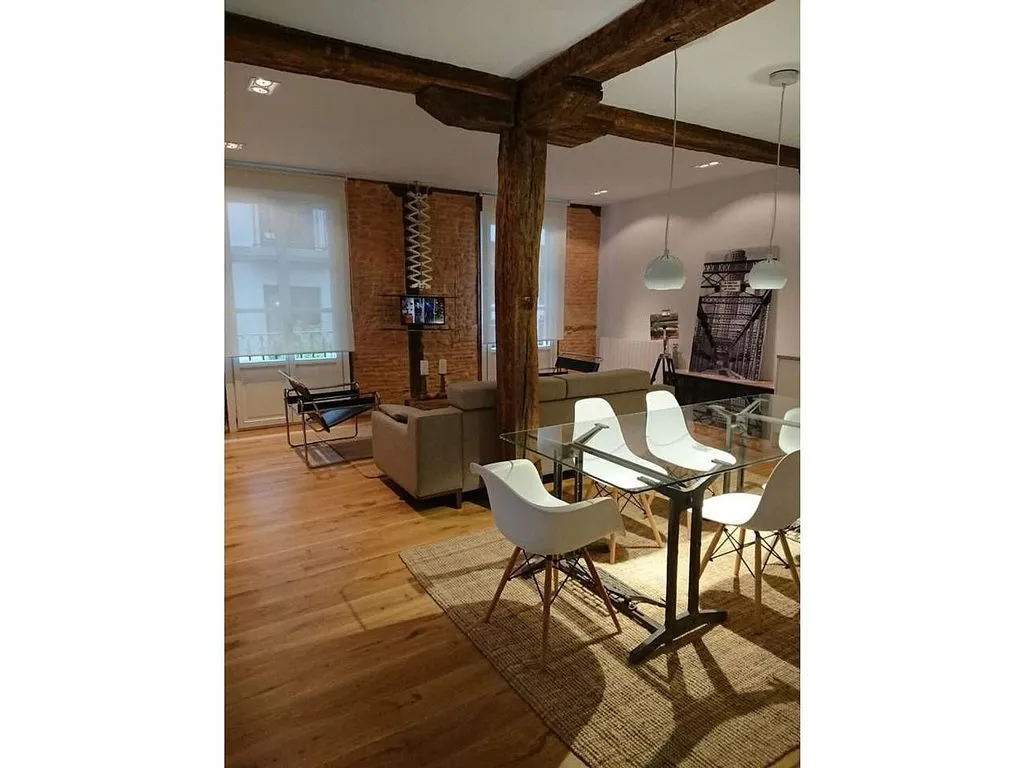 Salle à manger - Fully Furnished Flat in Casco Viejo