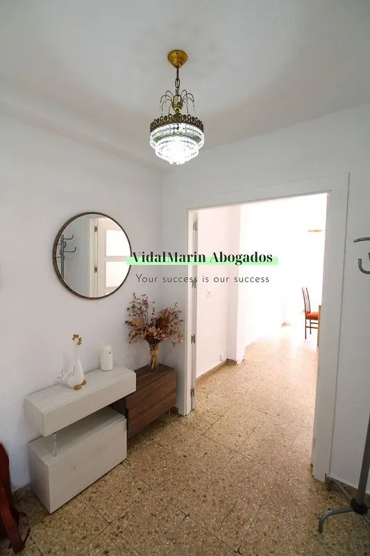 hallway_entrance