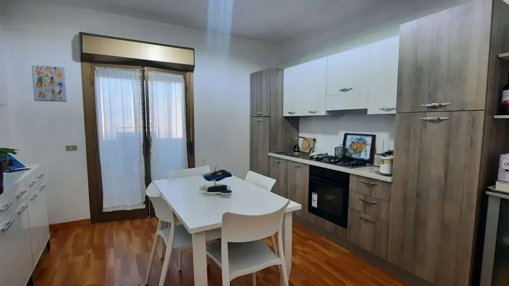Söögituba - Rearranged Apartment with Balconies in Marsala