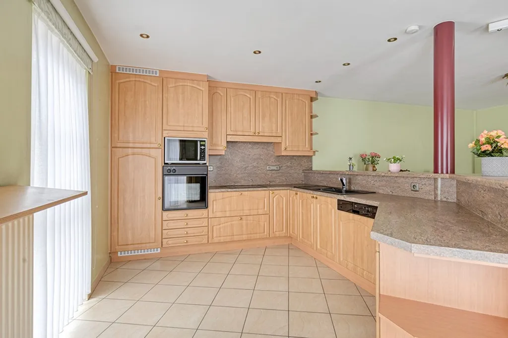 Köök - Accessible 2-Bed Apartment with Garden in Machelen
