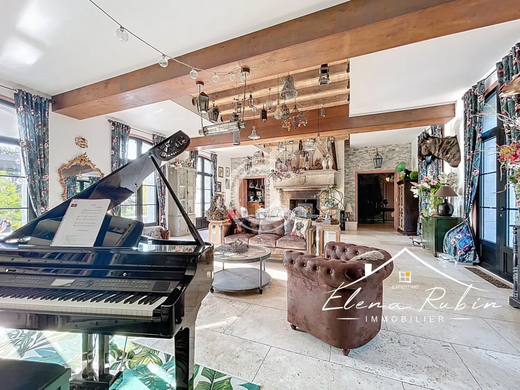 Elutuba - Equestrian Estate with Spa in Forested Area