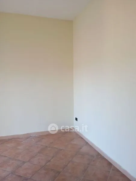 Pièces - Rented Flat with Balcony in Bagnoli, Naples
