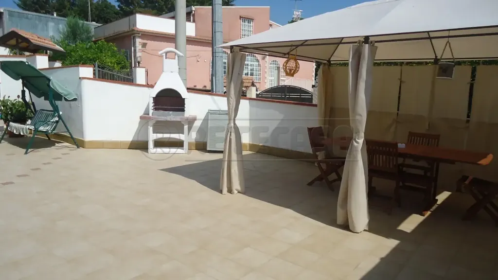 Terrace - Rustic Villa with Pool in Siracusa