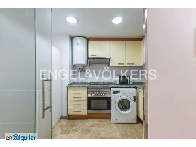 Köök - Apartment with Garage in Russafa–Eixample, Valencia