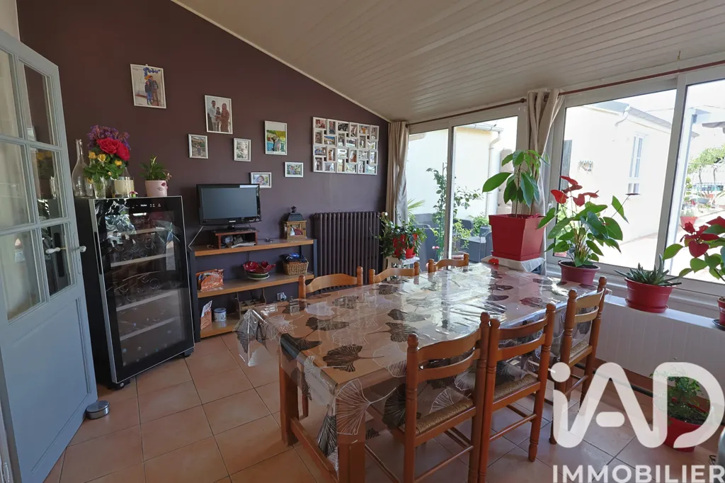Salle à manger - Maison de Ville avec Terrasse à Thouars