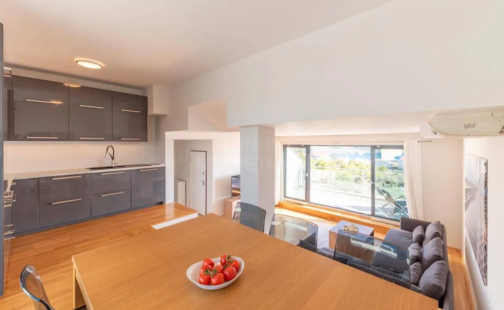Köök - Luxury Apartment with Sea View in Primošten