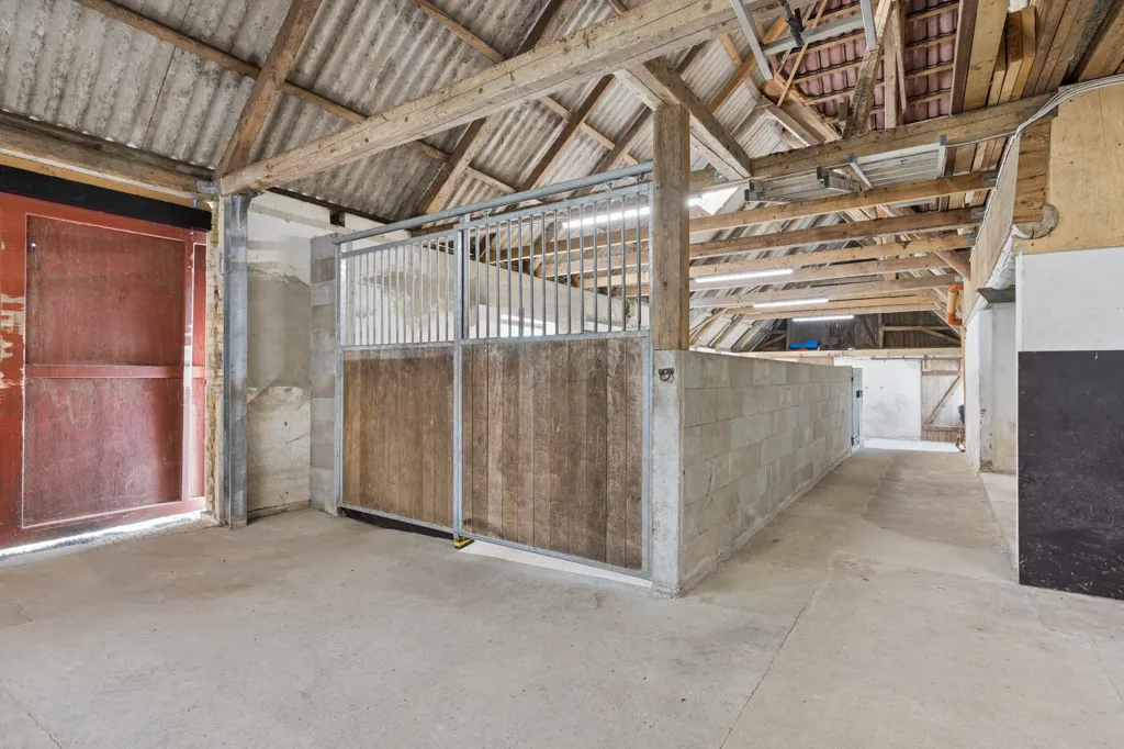 Stanze - Modernised Farmhouse with Private Lake in Stenstrup