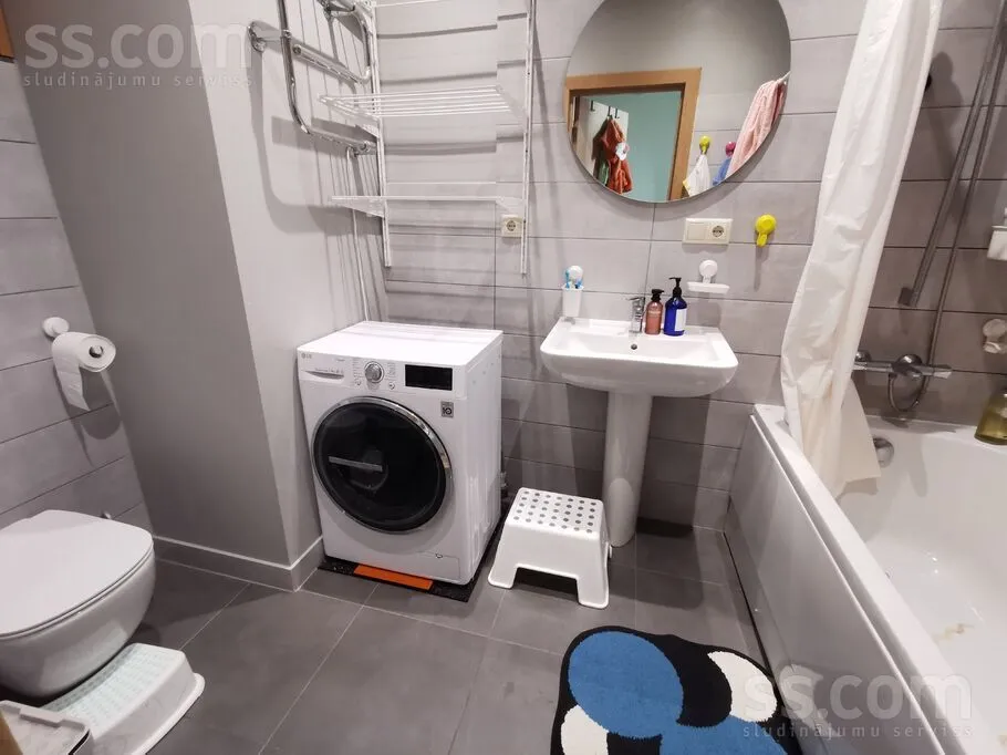 Salles de bain - Modern Apartment with South/North Views in Riga Centre