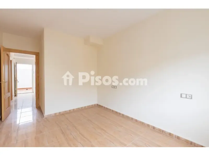 Rooms - New Flat with Balcony in Güevéjar