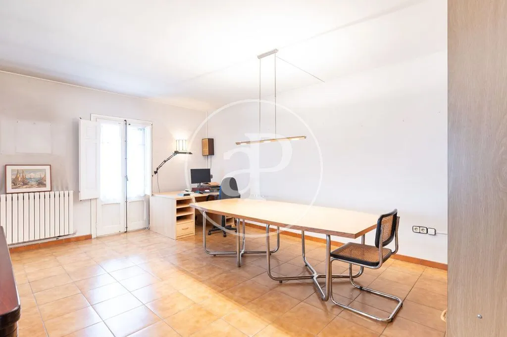 Salle à manger - Luxury Villa with Pool in Sabadell