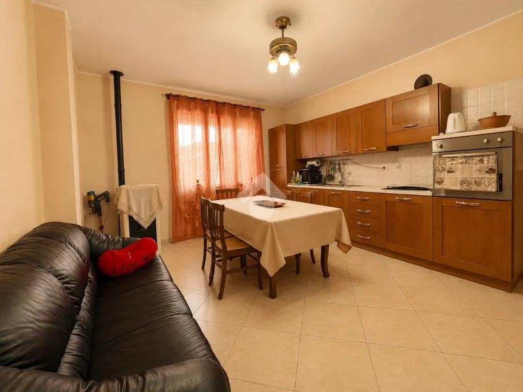 Söögituba - 3-Room Apartment with Solarium in Quartu Sant'Elena