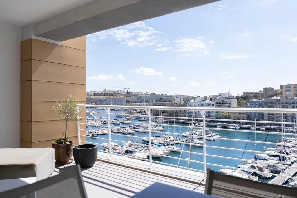 Balcon - Appartement 3 chambres à Ta' Xbiex