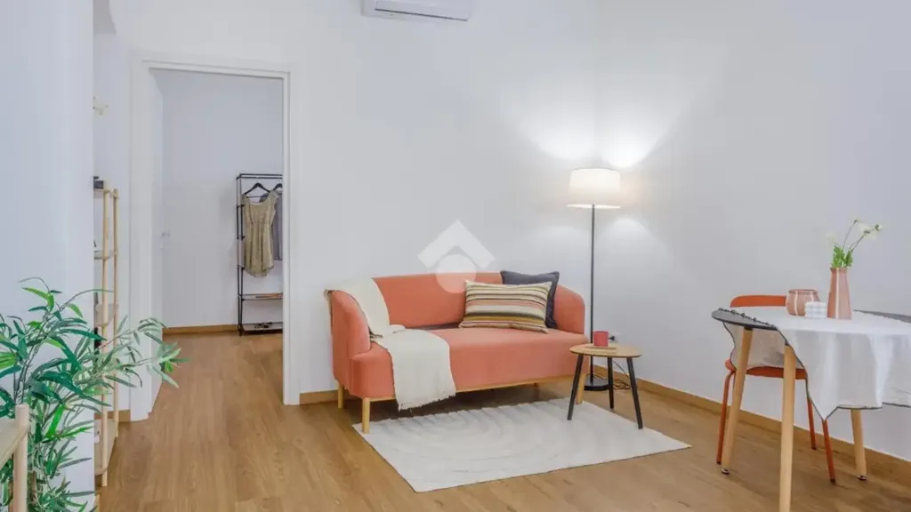 Soggiorno - Rustic Bilocale with Central Location in Reggio Emilia