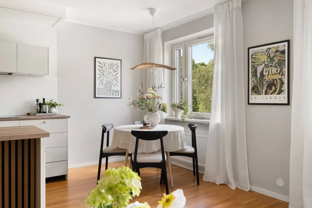 Salle à manger - Bright Two-Bedroom Flat with Large Terrace in Stockholm
