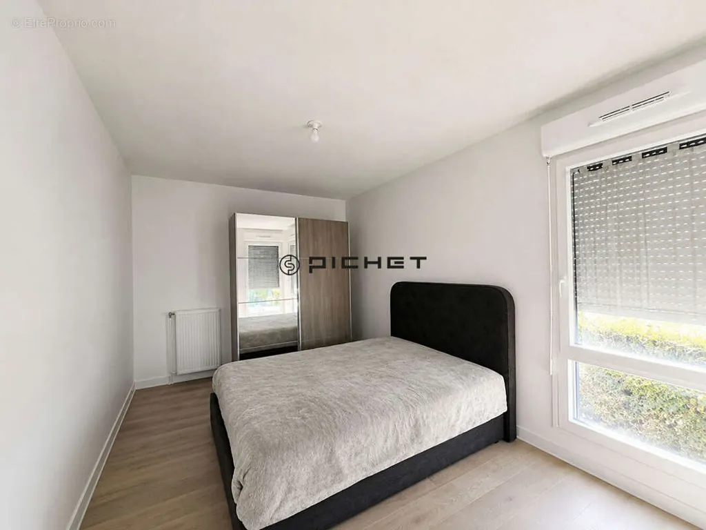 Chambres - Appartement Traversant avec Jardins à Bayonne