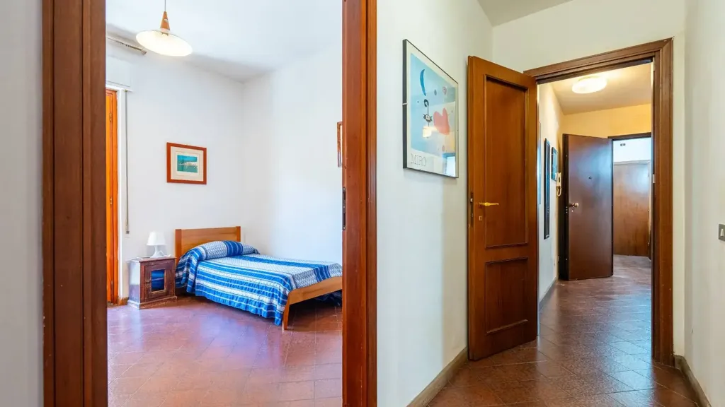 Chambres - Quadrilocale with Balcony in Cagliari