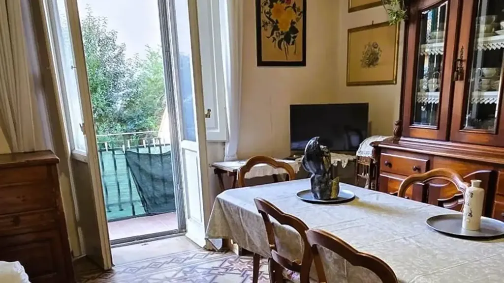 Söögituba - Quadrilocale in Historic Stone Building, Florence