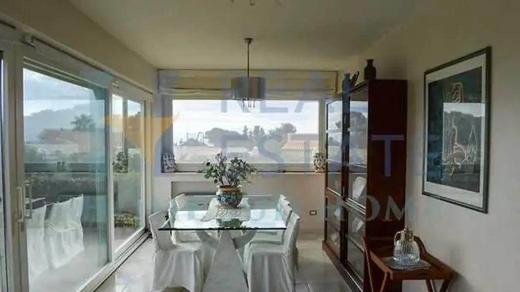 Salle à manger - Luxury Villa with Pool in Plemmirio, Siracusa