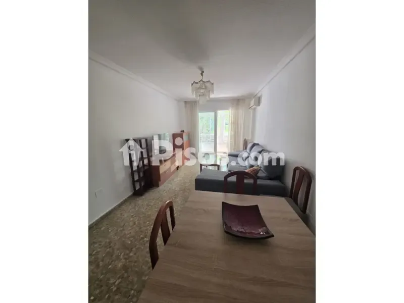 Soggiorno - Apartment with Balcony and Pool in Ciudad Real