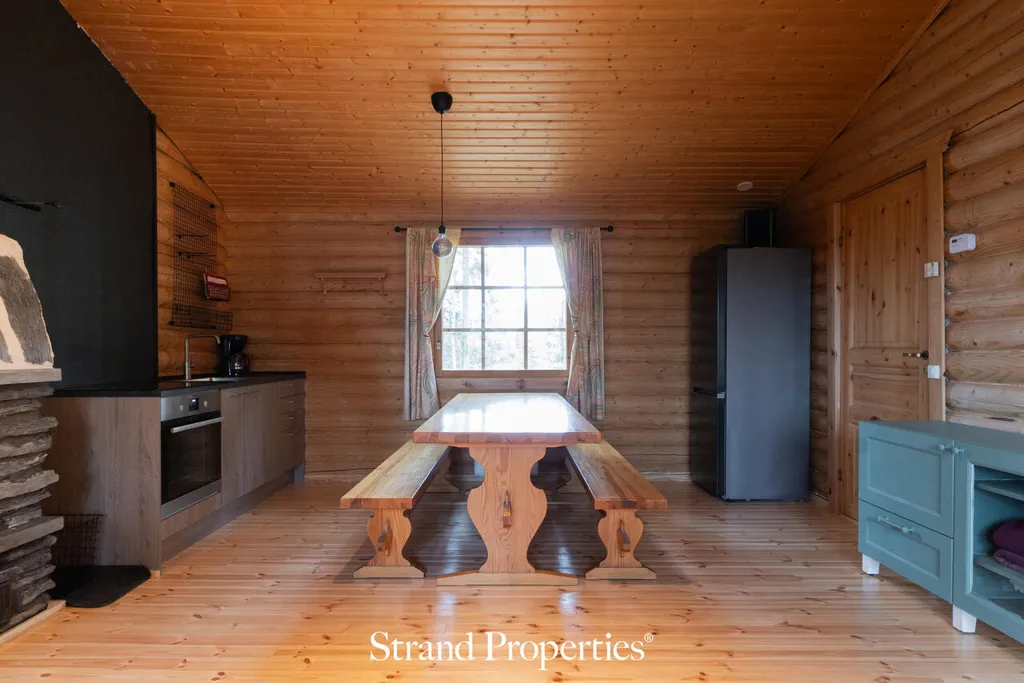 Salle à manger - Renovated Cabin with Sauna in Urjala