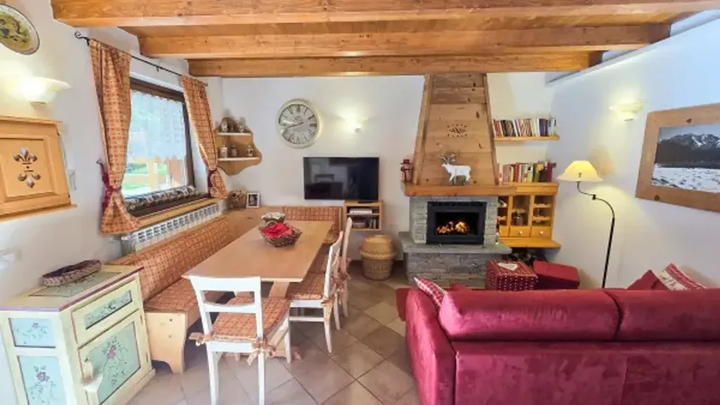 Elutuba - Rustic Trilocale with Private Gardens in Aprica