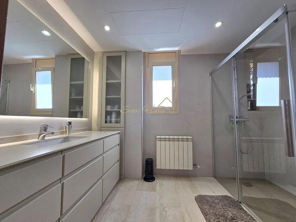 Vannitoad - Luxury House with Pool in Cabrils, Catalonia