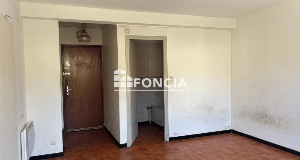 Toad - Studio Flat with Balcony in Montauban