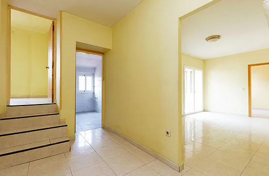 Office in Central Ricla, Zaragoza