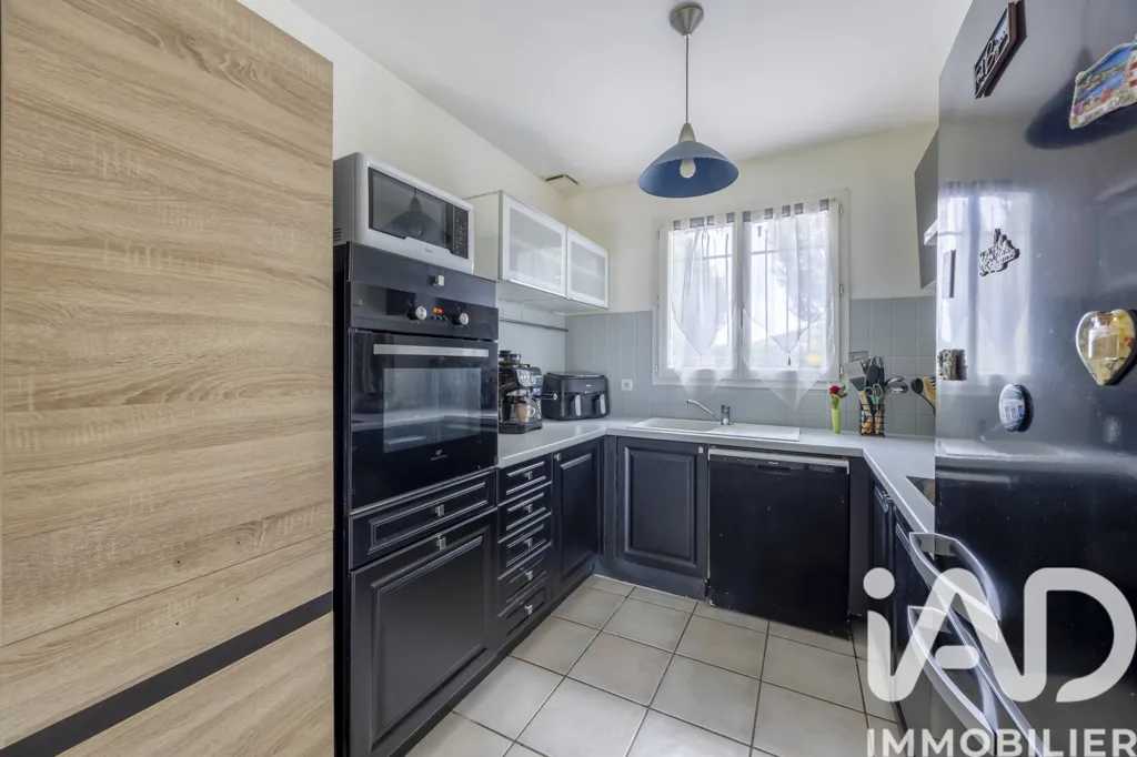 Cuisine - Maison avec Piscine dans le Calme à Candresse