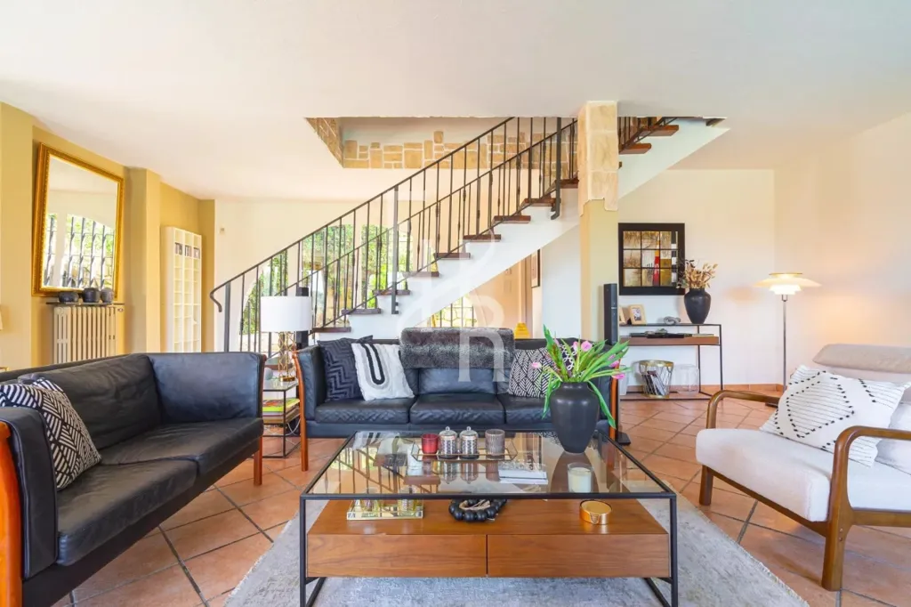Maison 7 pièces à Vence