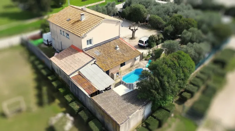 Vue aérienne - Maison au Calme avec Jardin à Bédarrides