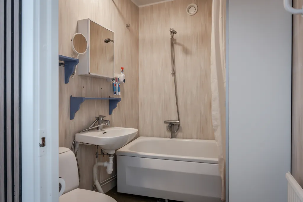 Salles de bain - Etagelägenhet with Balcony in Borås