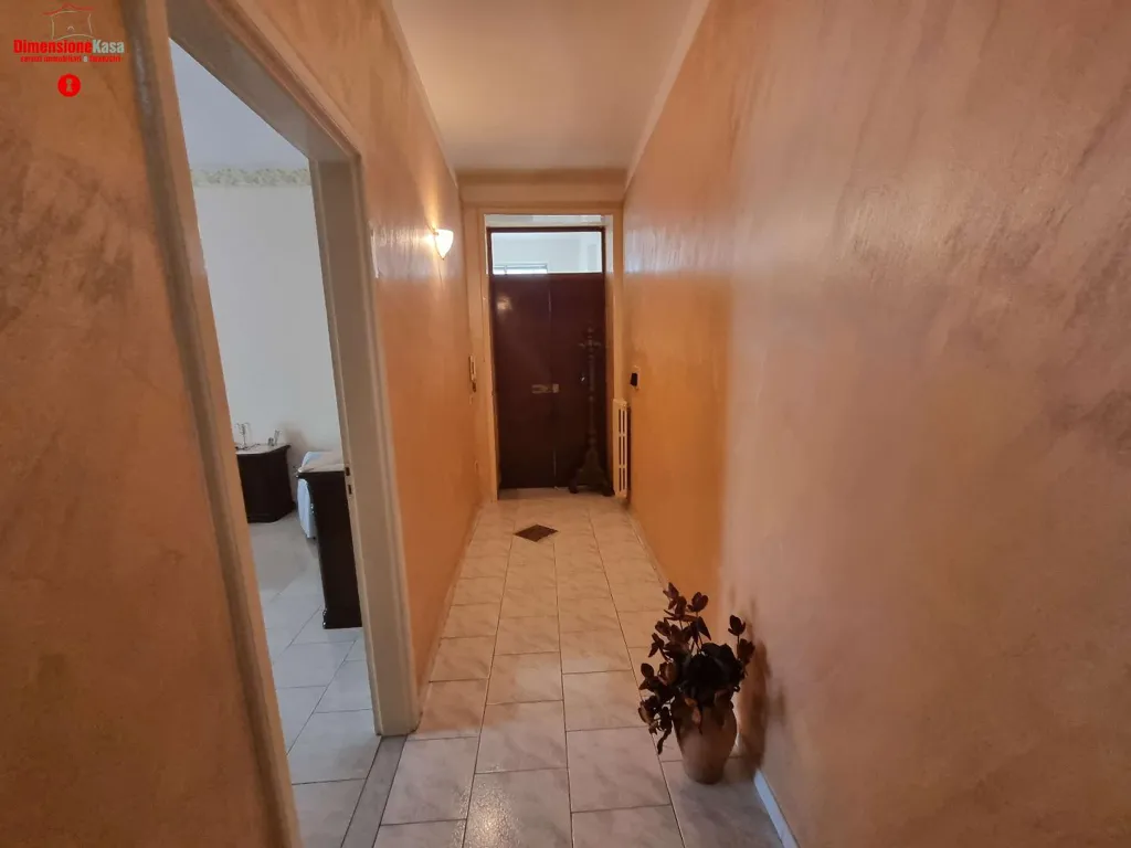 Esik - Duplex with Terrace in Central Marzano di Nola