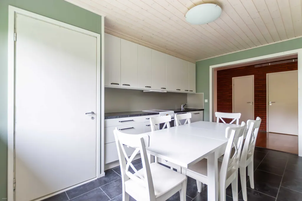 Söögituba - Detached House with Sauna in Juupajoki