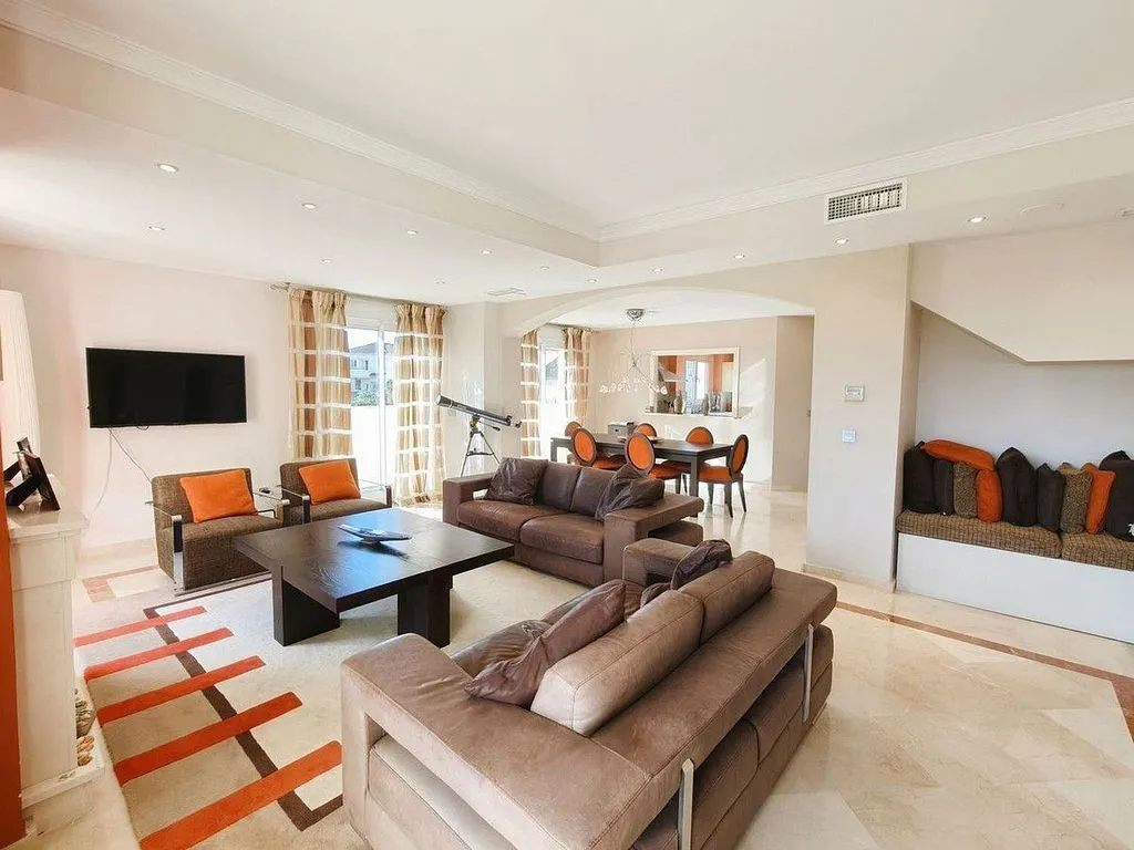 Séjour - Duplex with Sea View and Pool in Sotogrande