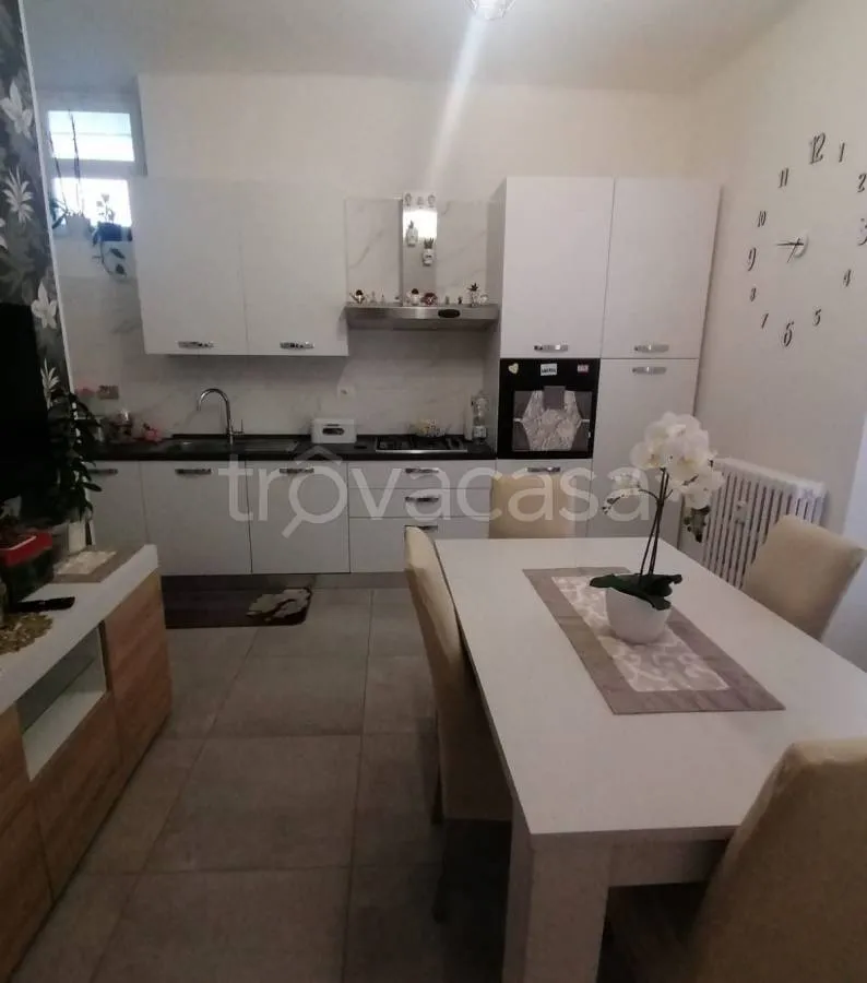 Söögituba - Rustic Apartment with Balcony in Venaria Reale