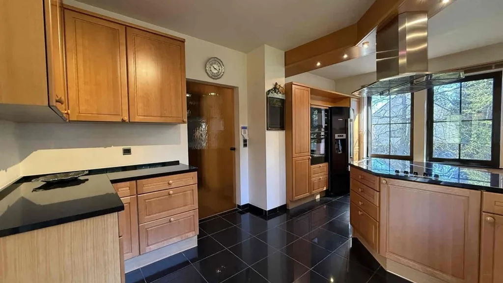 Cuisine - Villa Élégante avec Terrasse de 40 m² en Hautes Fagnes