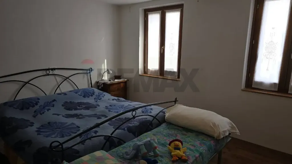 Chambres - Semi-detached House with Garden in Lamon