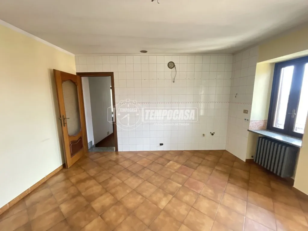Rooms - Bifamiliar House with Private Courtyard in Agliè