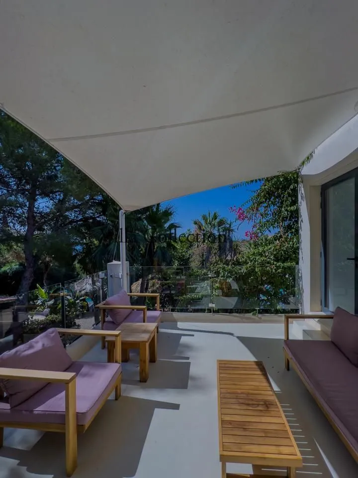 Terrasse - Luxury Villa with Sea View in Cap Martinet
