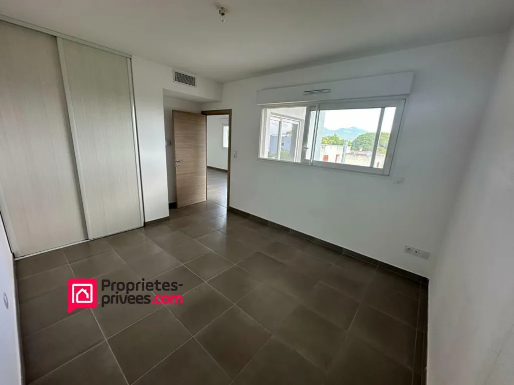 Toad - Modern Apartment with Balcony in Ghisonaccia