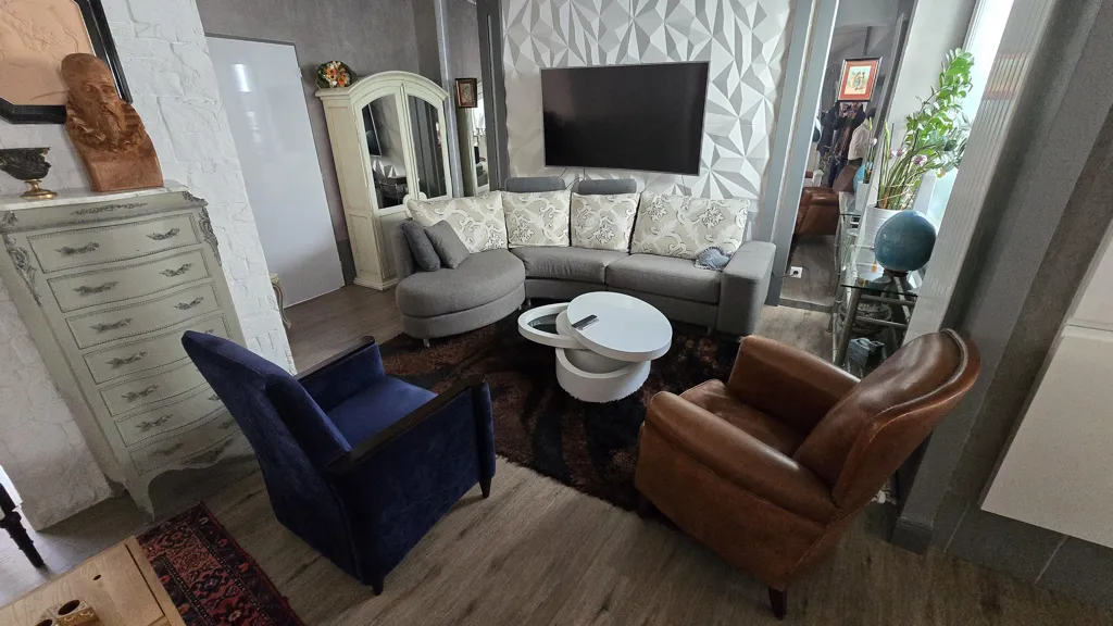 living_room